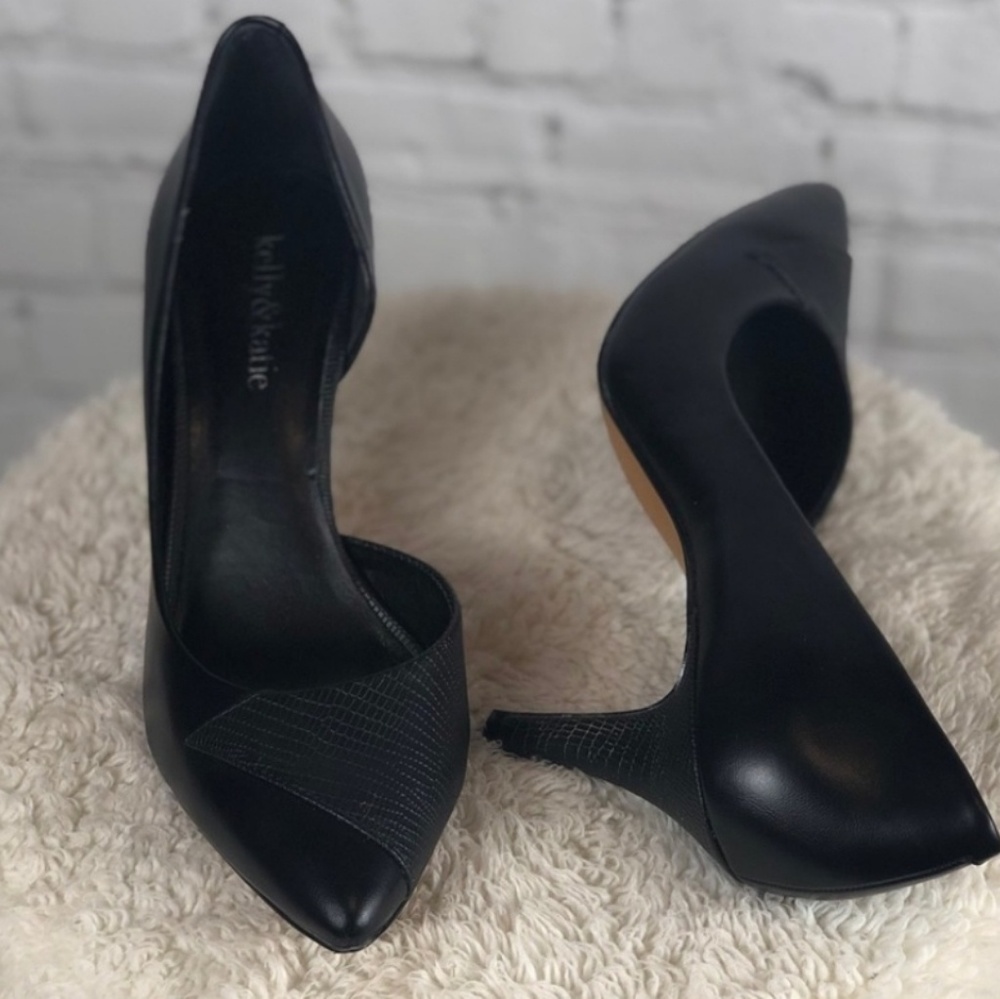 Black pointed toe heels